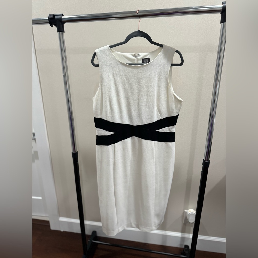 Vince Camuto White and Black dress size 16
